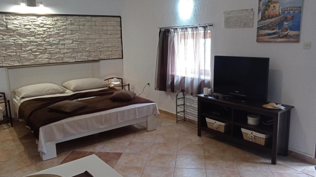 Apartments Janjac Vodice Esterno foto