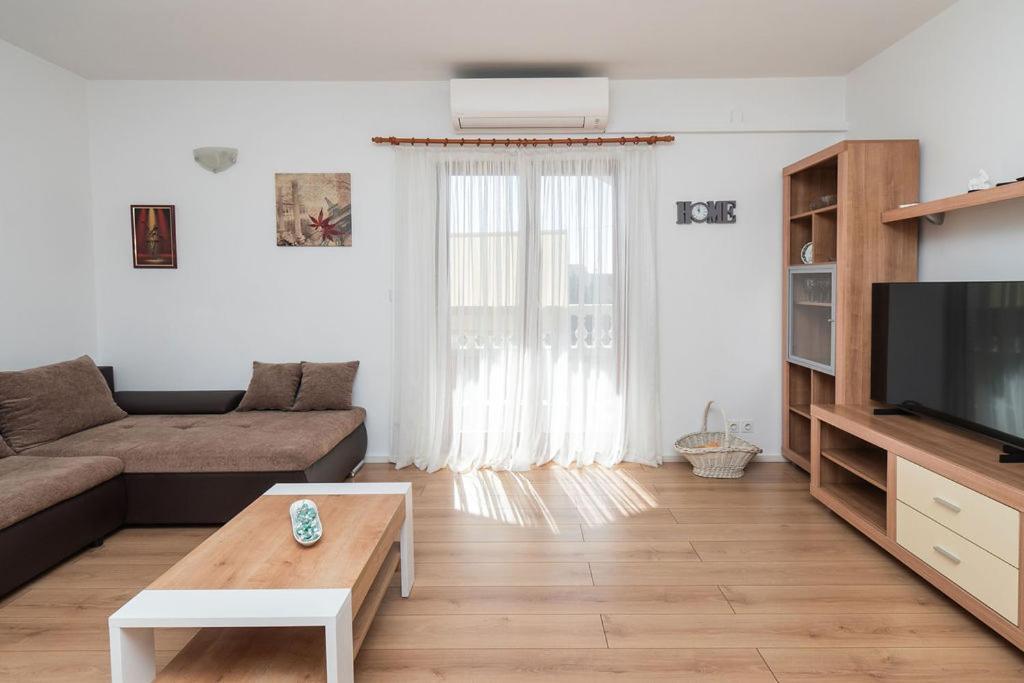 Apartments Janjac Vodice Esterno foto
