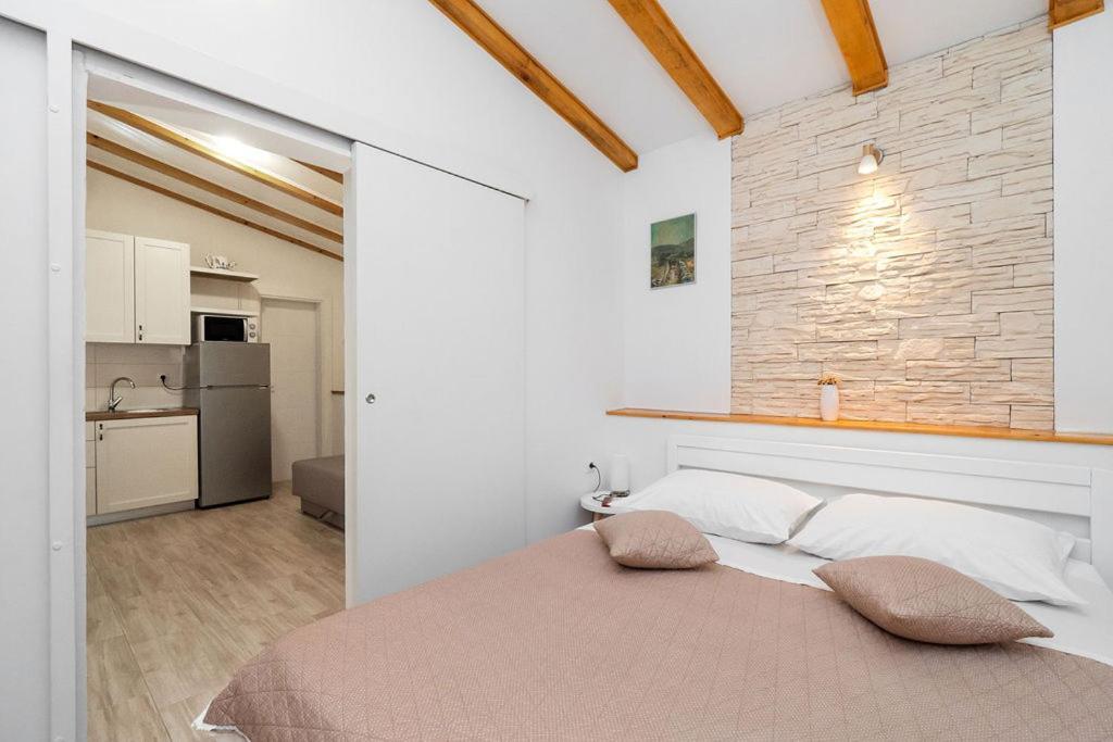 Apartments Janjac Vodice Esterno foto