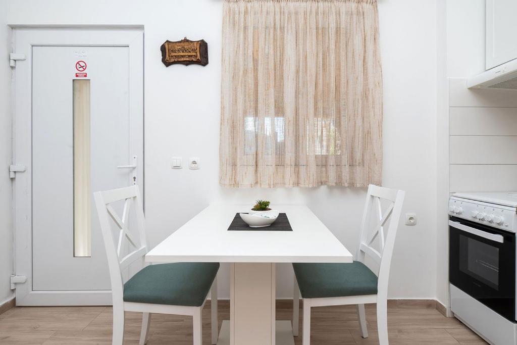 Apartments Janjac Vodice Esterno foto