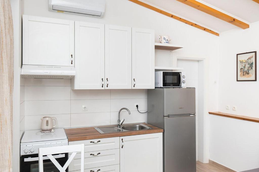 Apartments Janjac Vodice Esterno foto