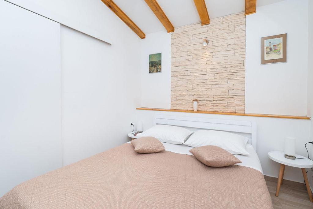 Apartments Janjac Vodice Esterno foto