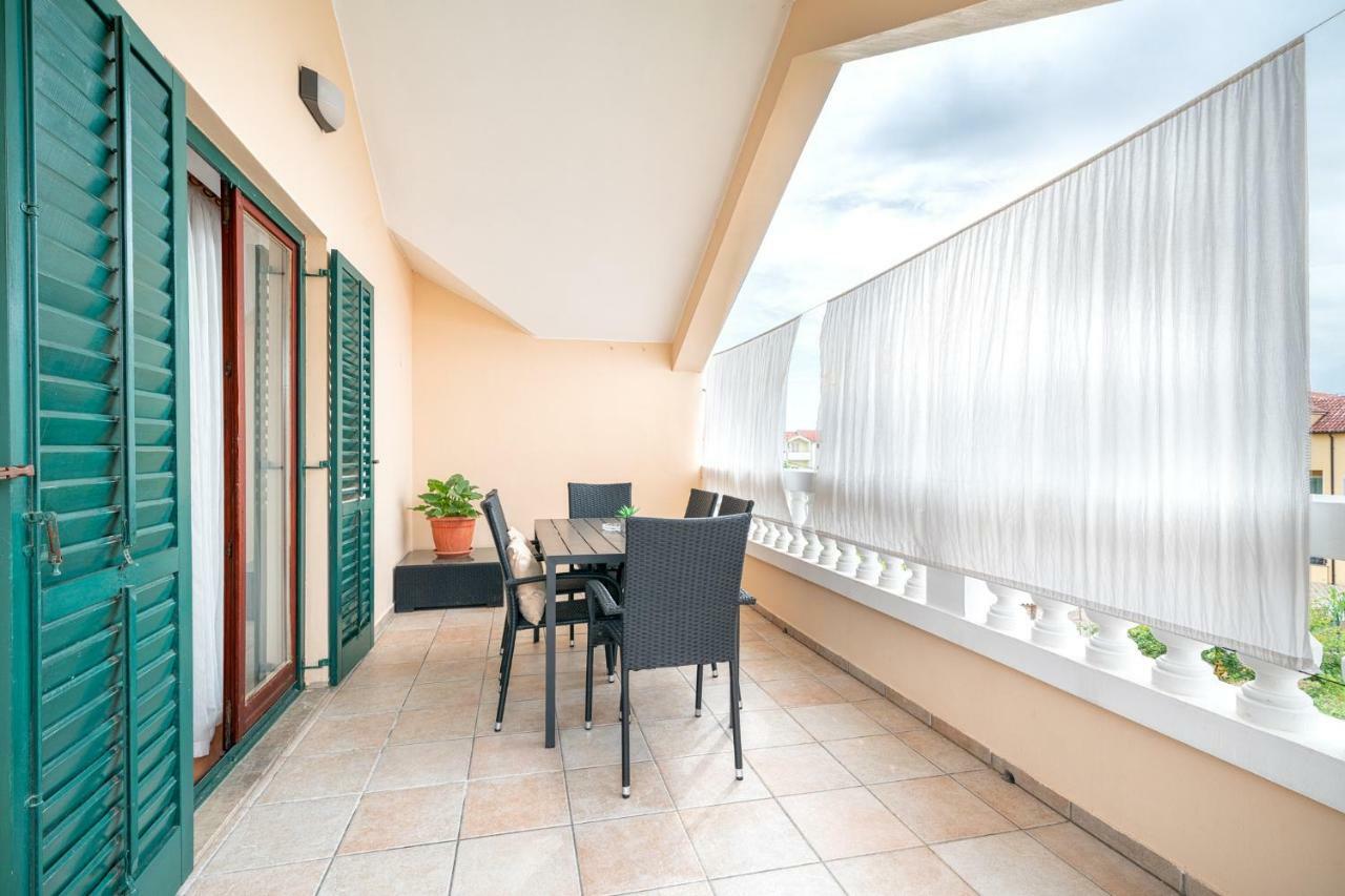 Apartments Janjac Vodice Esterno foto
