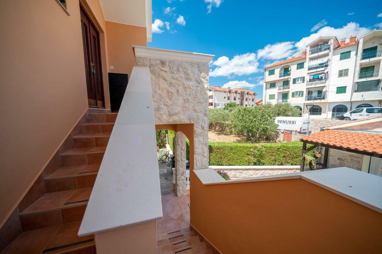 Apartments Janjac Vodice Esterno foto