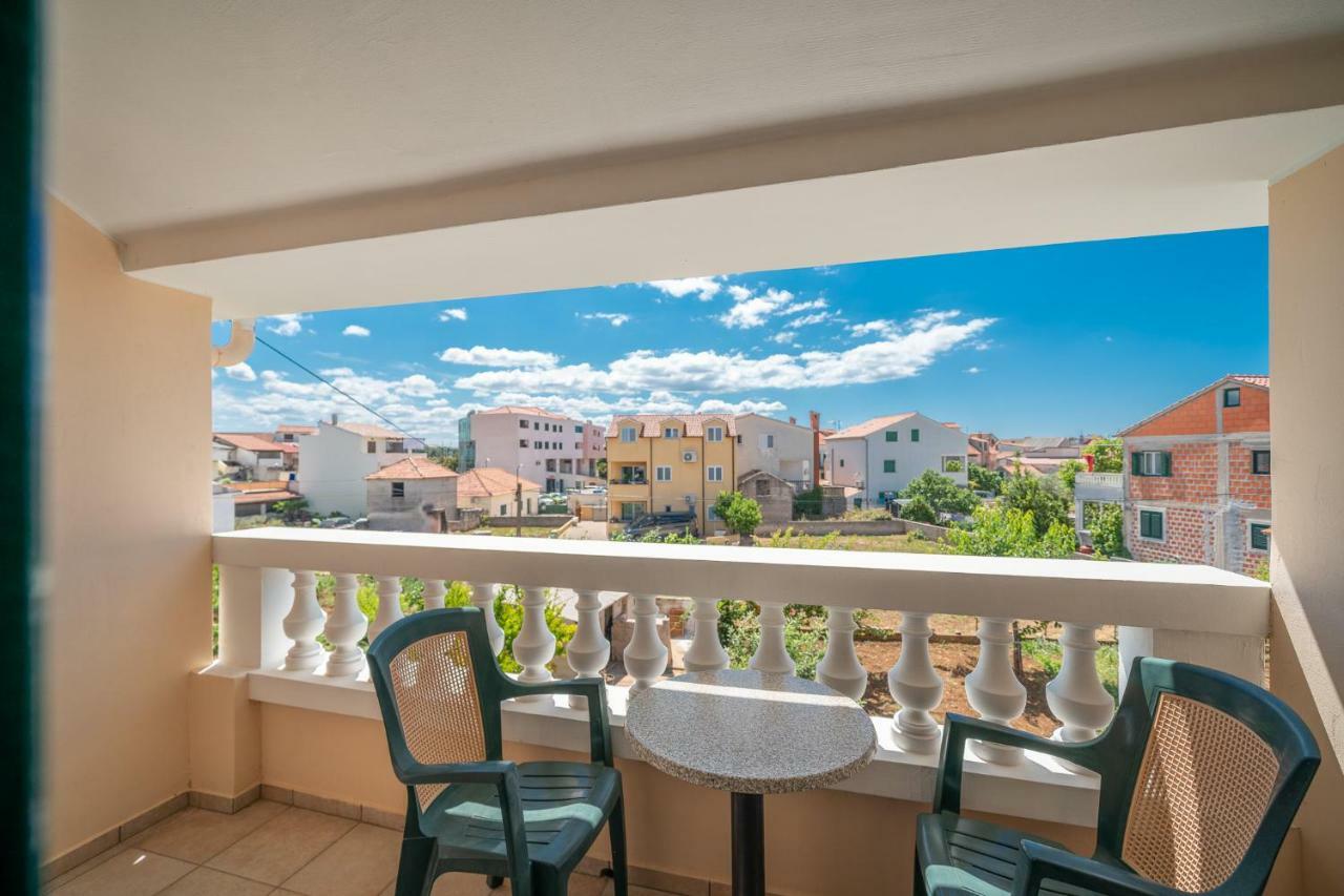 Apartments Janjac Vodice Esterno foto